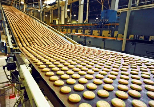 Cookies-on-conveyer-belt